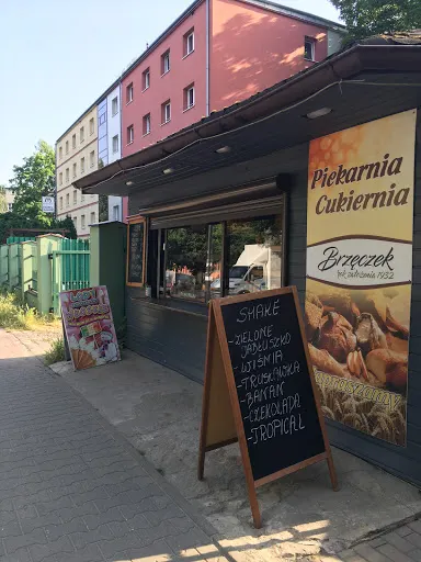 Piekarnia-Ciastkarnia, Lody Włoskie Brzęczek Krystian